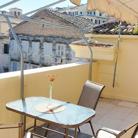Old Port View Apartment, Διαμέρισμα Στο Κέντρο 2 Υπνοδωματίων Korfu Dış mekan fotoğraf