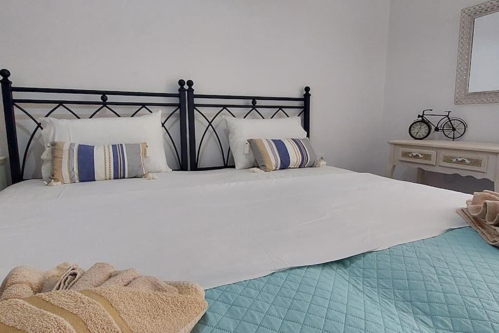 Old Port View Apartment, Διαμέρισμα Στο Κέντρο 2 Υπνοδωματίων Korfu Dış mekan fotoğraf