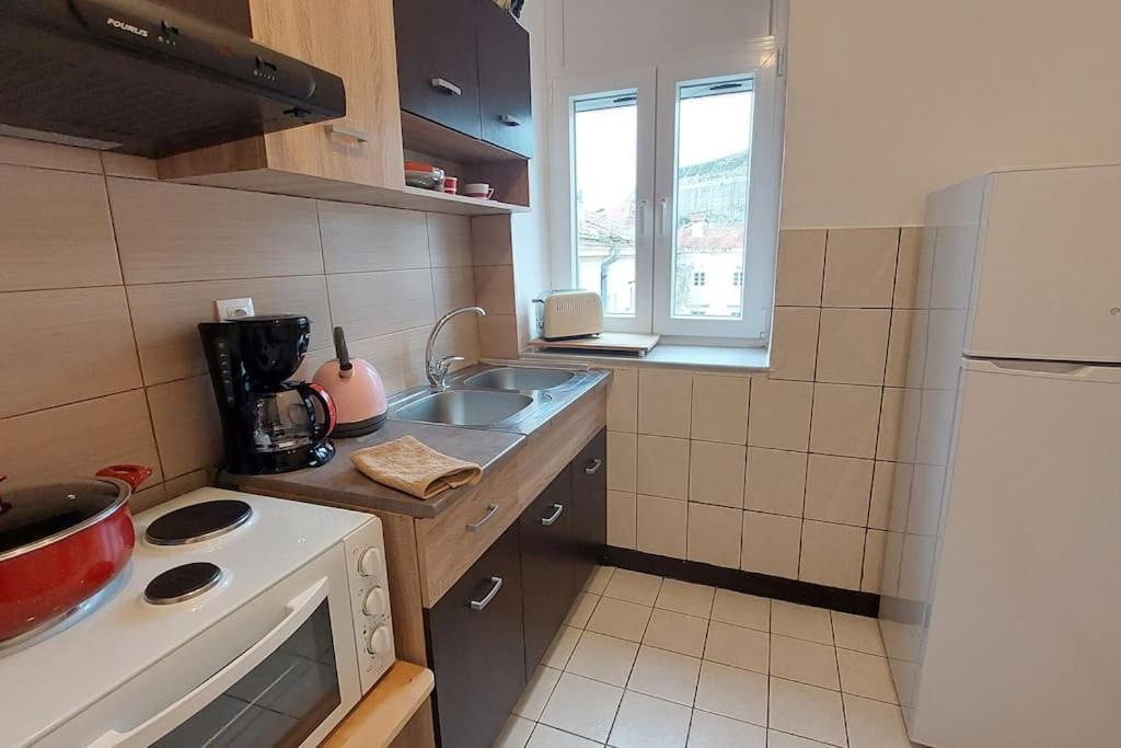 Old Port View Apartment, Διαμέρισμα Στο Κέντρο 2 Υπνοδωματίων Korfu Dış mekan fotoğraf