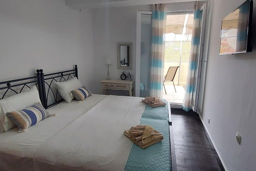 Old Port View Apartment, Διαμέρισμα Στο Κέντρο 2 Υπνοδωματίων Korfu Dış mekan fotoğraf