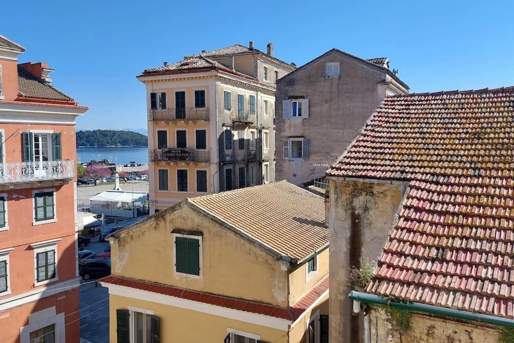 Old Port View Apartment, Διαμέρισμα Στο Κέντρο 2 Υπνοδωματίων Korfu Dış mekan fotoğraf